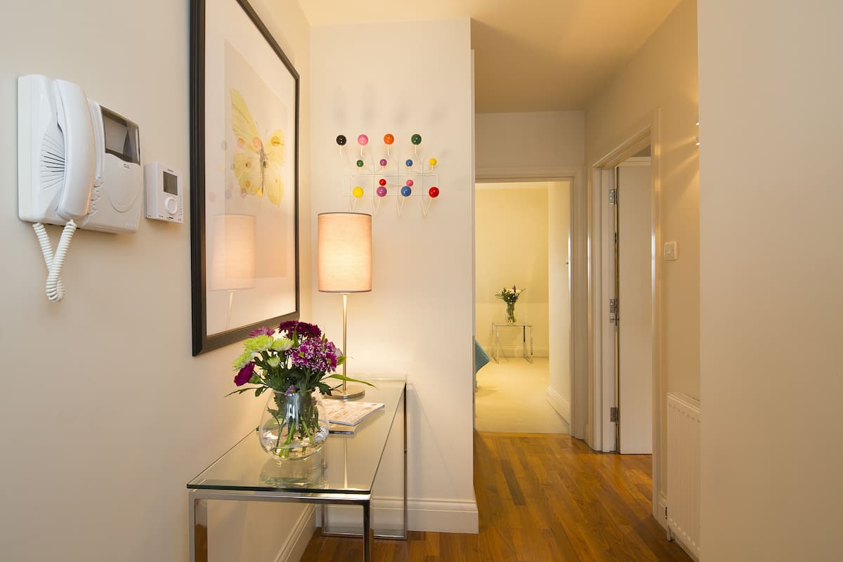 Apartment, 1 Bedroom | Room amenity