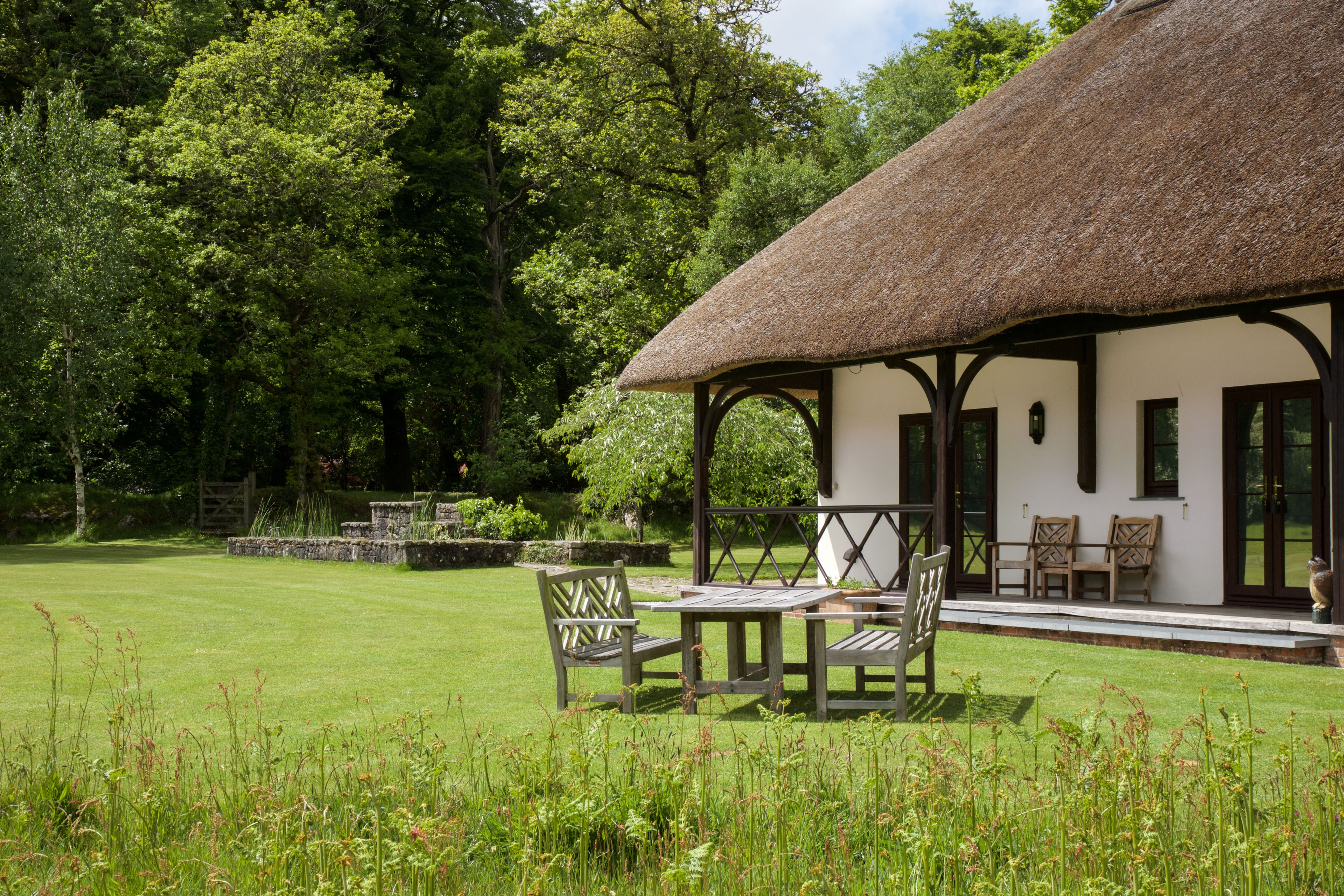Cottage | Hypo-allergenic bedding, in-room safe, individually decorated, desk