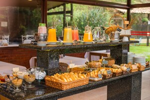 Petit déjeuner buffet compris tous les jours