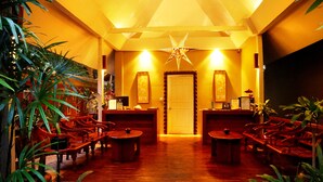 Unclassified image, 2 of 42, button - Oasis Hotel Bagan (Nyaung-U)