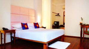 Minibar, in-room safe, rollaway beds, free WiFi - Oasis Hotel Bagan (Nyaung-U)