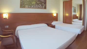 Minibar, desk, free cribs/infant beds, free WiFi