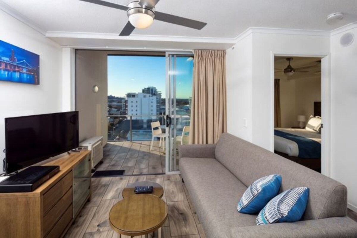 Governor One Bedroom Apartment