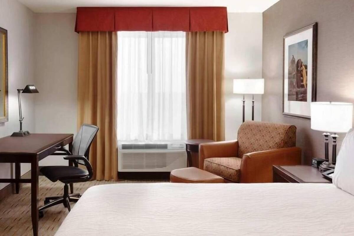 Chambres insonorisées, fer et planche à repasser, Wi-Fi gratuit