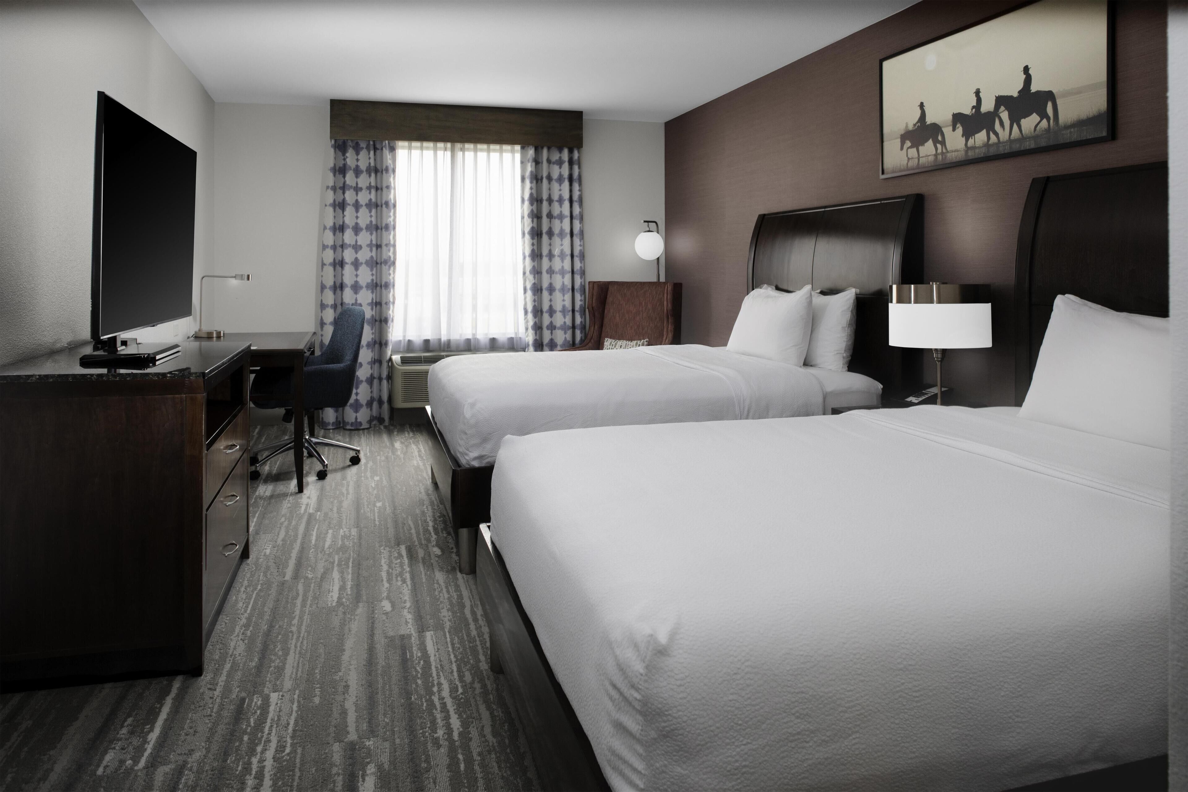 Äänieristys, silitysrauta/-lauta, ilmainen Wi-Fi, vuodevaatteet