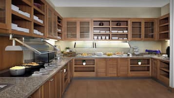 Free daily buffet breakfast