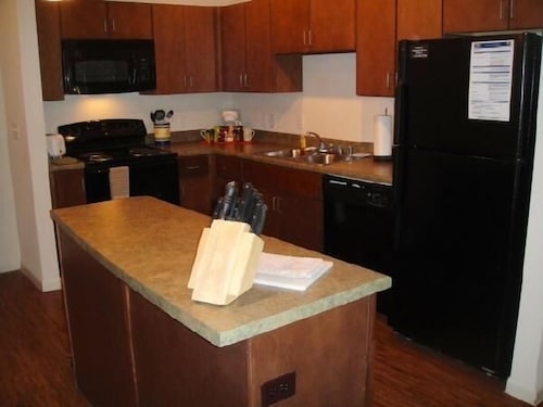 Oakwood at Legacy North