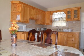 Dining - The Terraces at Mangrove (Mangrove)