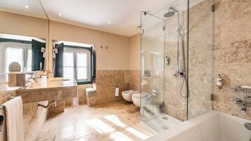 Superior Room, Balcony | Bathroom | Combined shower/tub, eco-friendly toiletries, hair dryer, bathrobes