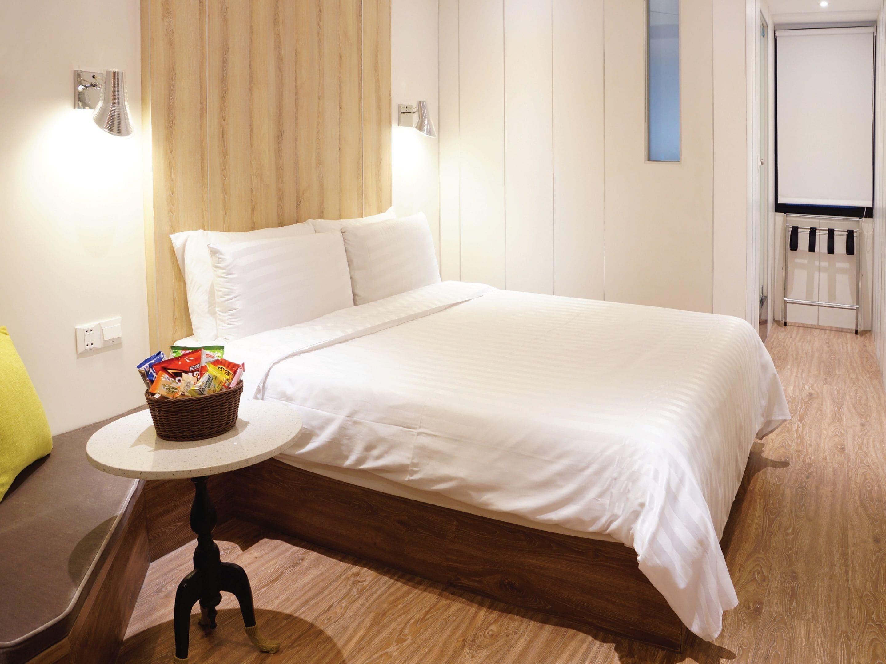 classic double room | 1 bedroom, premium bedding, down duvets, in-room safe