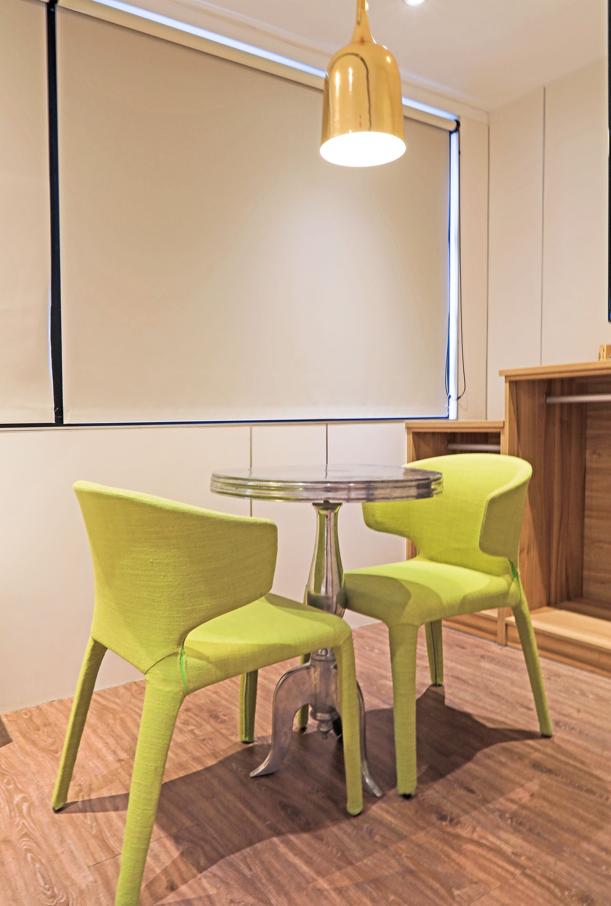 elite twin room | 1 bedroom, premium bedding, down duvets, in-room safe