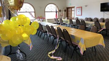 Banquet hall