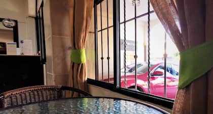 Hotel Armonía Hostal