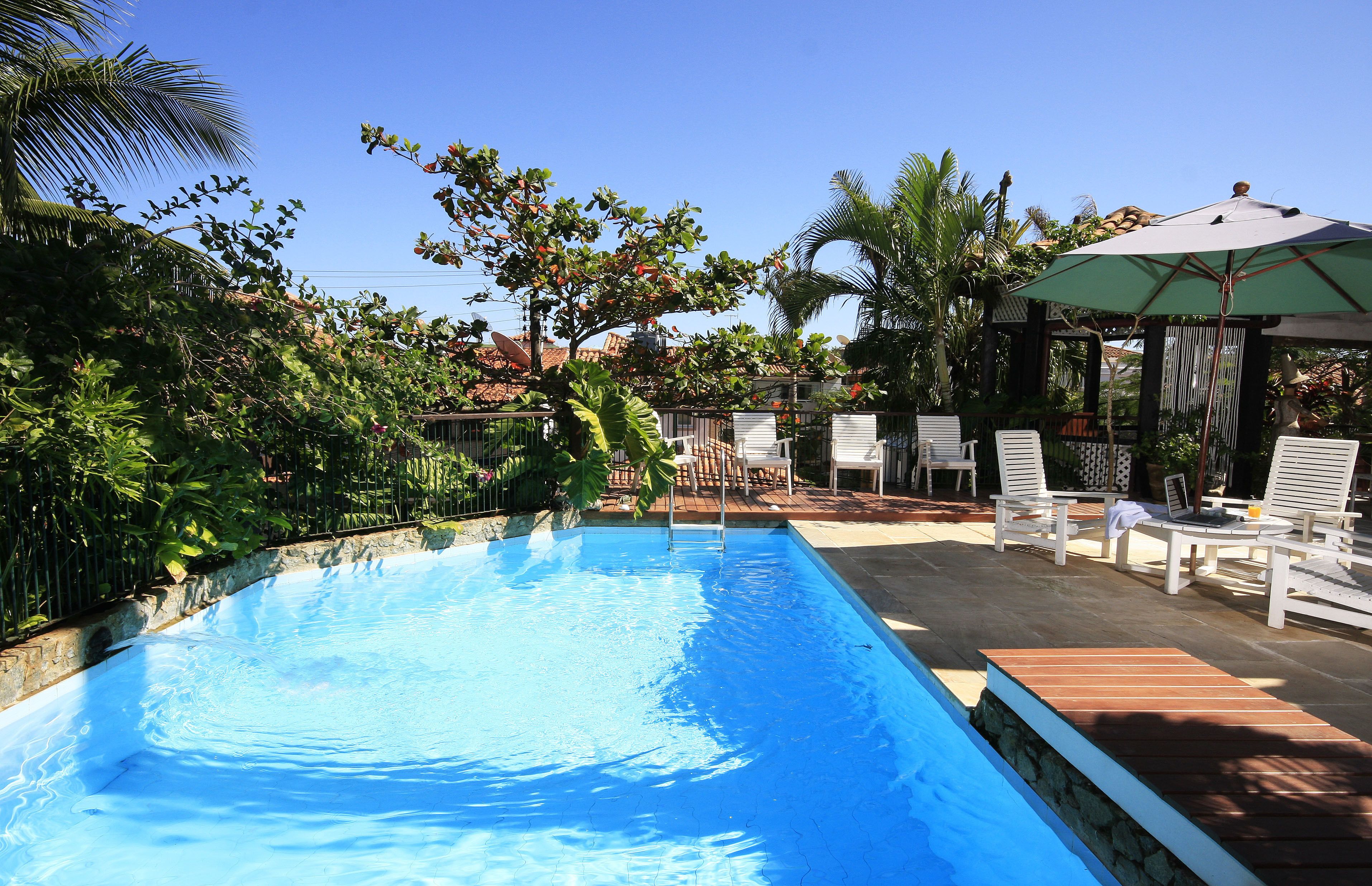Outdoor pool, sun loungers