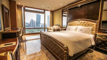 Deluxe Double, Central Park View | Down comforters, individually furnished, desk, blackout drapes