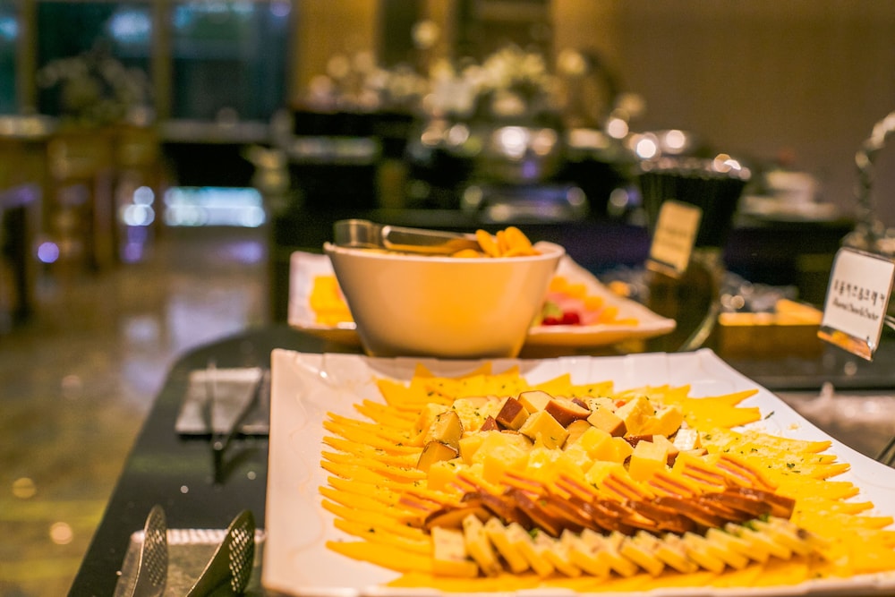 Central Park Hotel by null