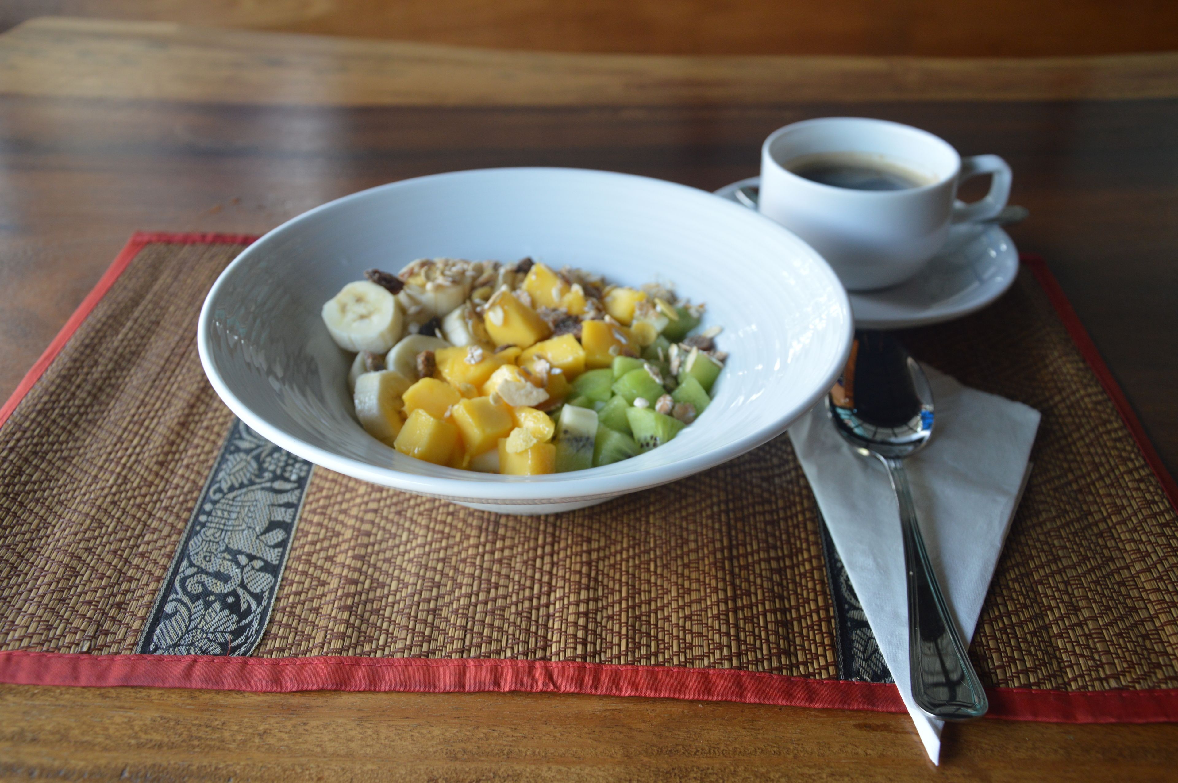 daily cooked-to-order breakfast for a fee