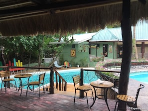 Outdoor pool - Bohol Bee Farm (Dauis)