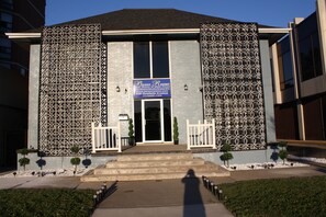 Entrée de l’hébergement