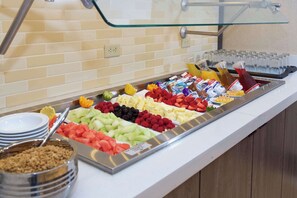 Se sirven desayunos, comidas y cenas 