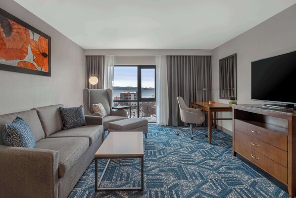 Televisión de pantalla plana de 42 pulgadas con canales vía satélite 