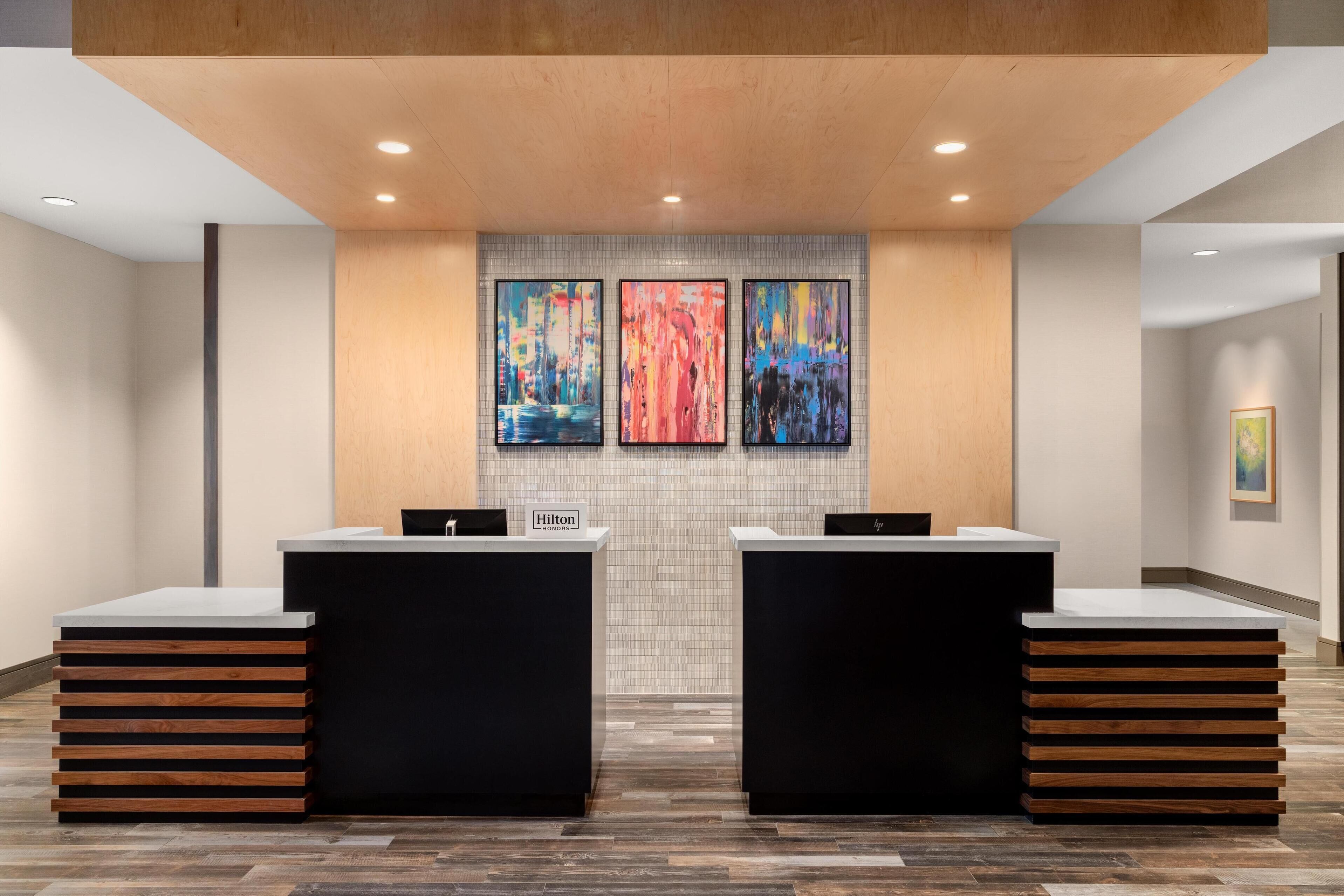 Photo - Hilton Garden Inn Burlington Downtown