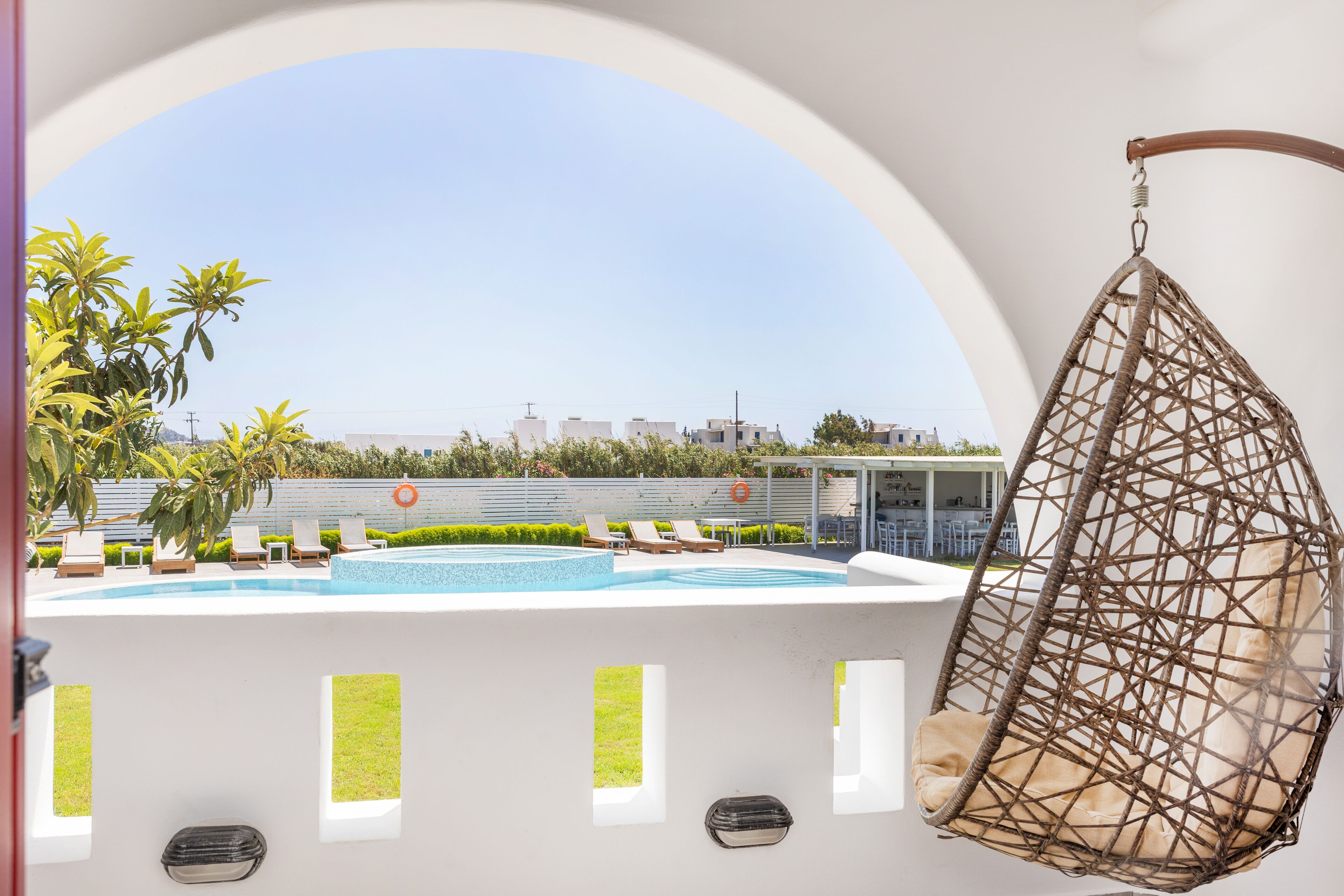Deluxe Villa | Living area | 32-inch LED TV with satellite channels, TV