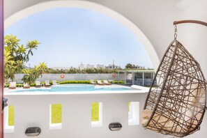 Deluxe Villa | Living area