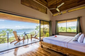 Bungalow with Panoramic Sea View | Egyptian cotton sheets, premium bedding, pillowtop beds, in-room safe - Drake Bay Getaway Resort (Drake Bay)