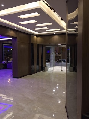 Reception - Rukon Buyutat 15 (Riyadh)
