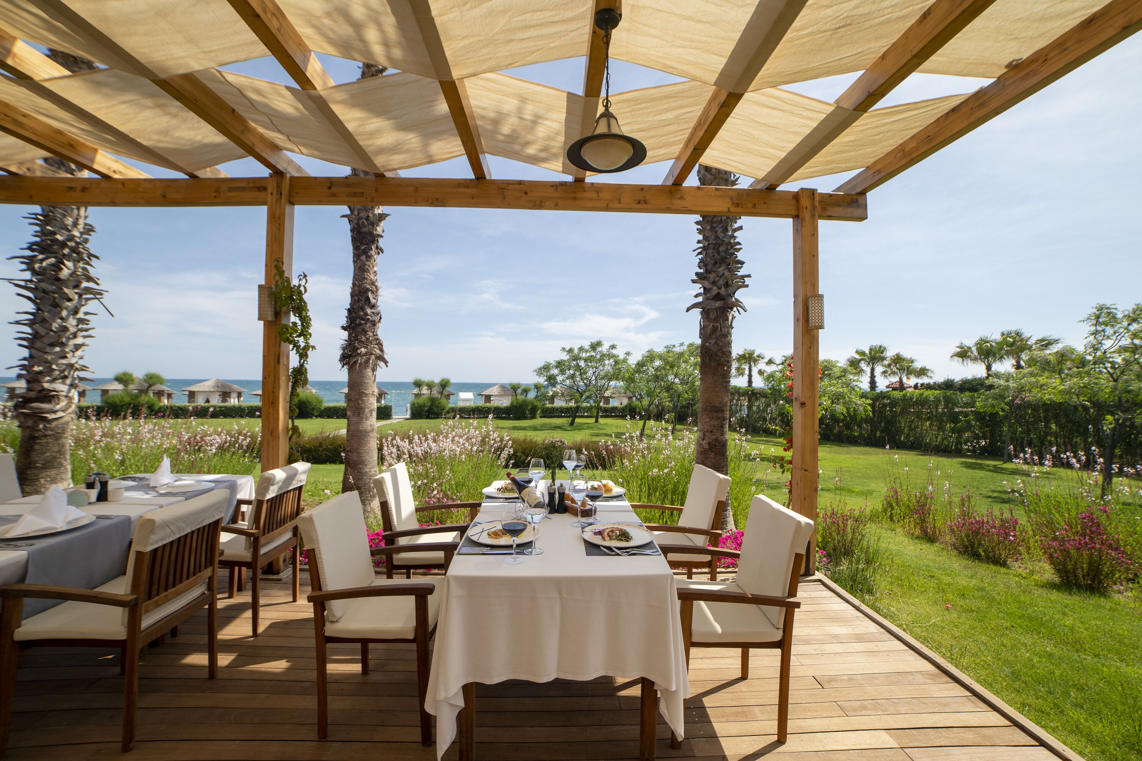 Photo - Bellis Deluxe Hotel