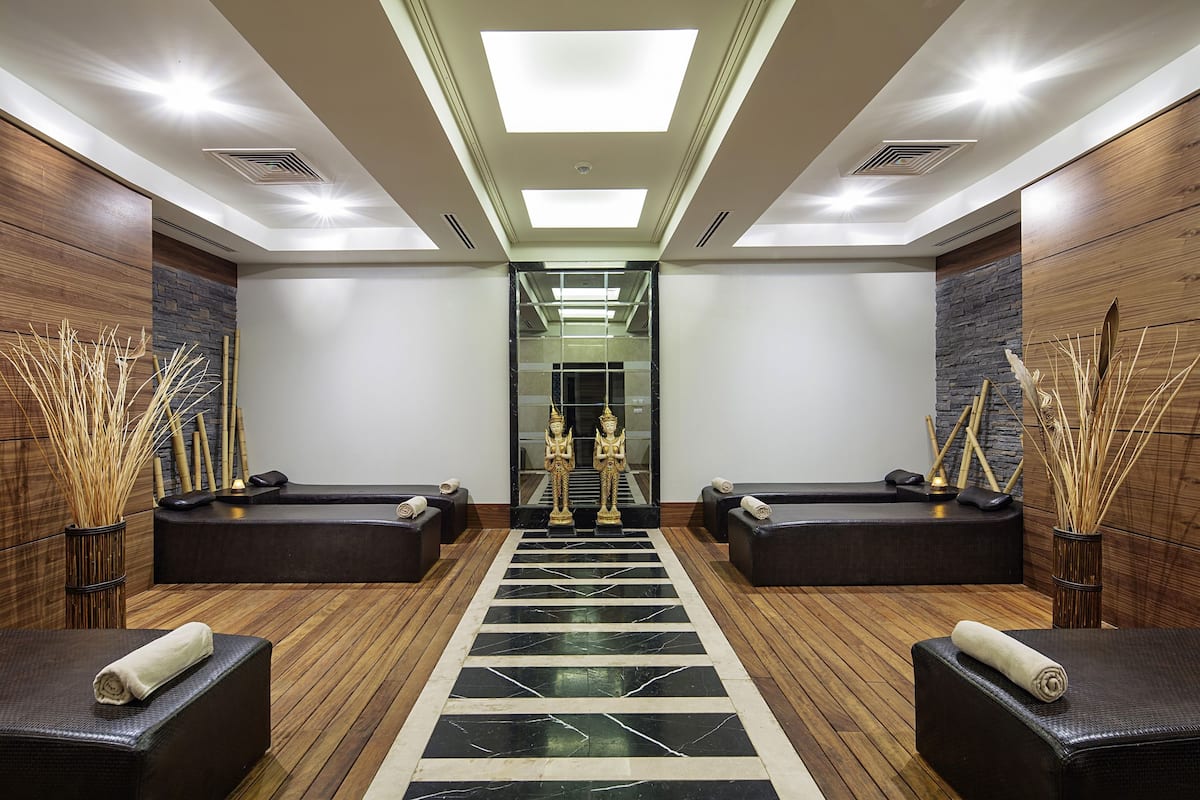 couples treatment room(s), sauna, steam room, turkish bath/hammam