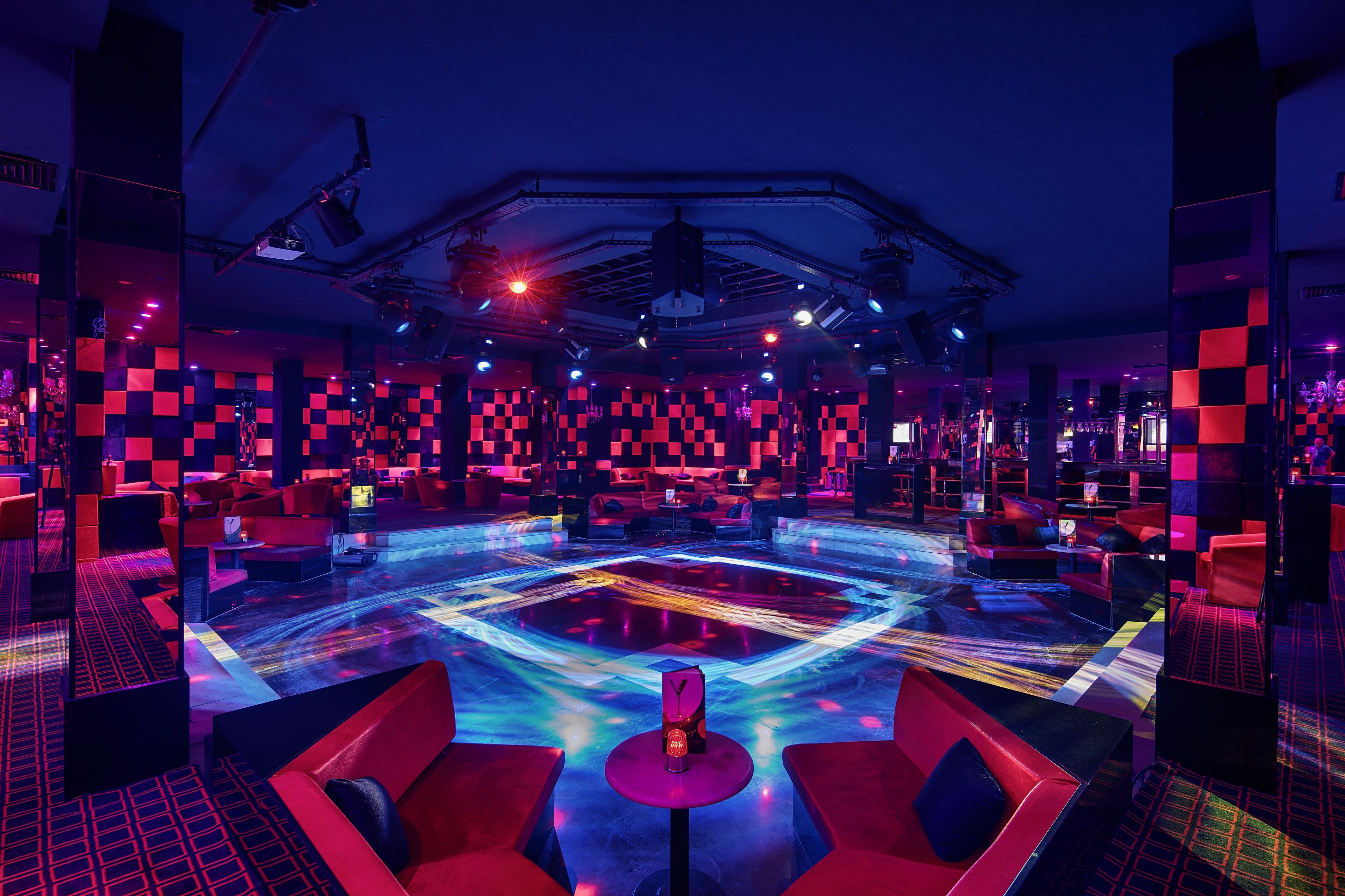 Photo - Bellis Deluxe Hotel