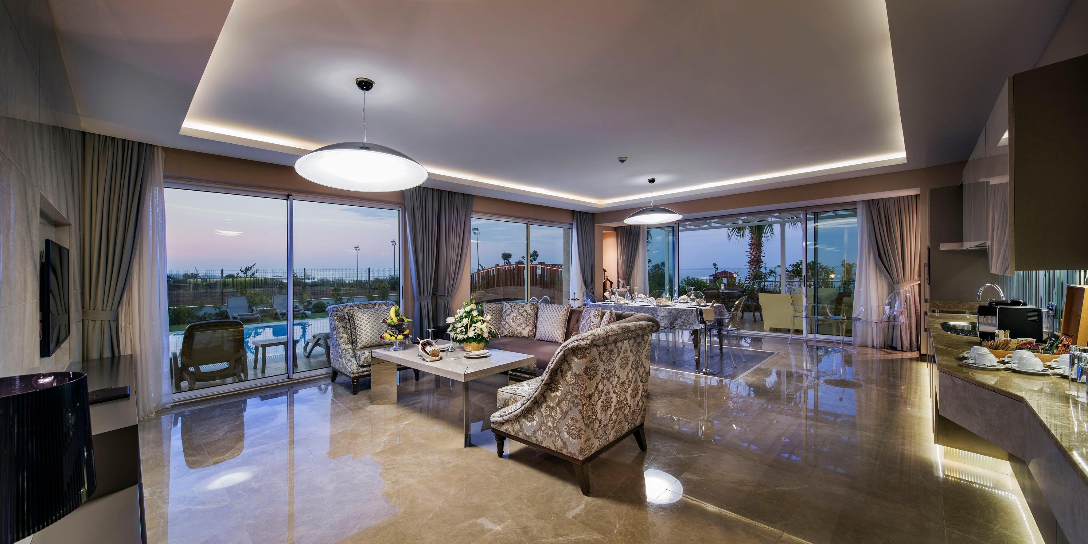 Photo - Bellis Deluxe Hotel