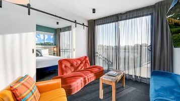 Apartamento, 2 habitaciones | 1 dormitorio, escritorio, tabla de planchar con plancha y wifi gratis