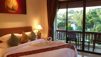 Apartment, 1 Bedroom | In-room safe, cots/infant beds, rollaway beds, free WiFi