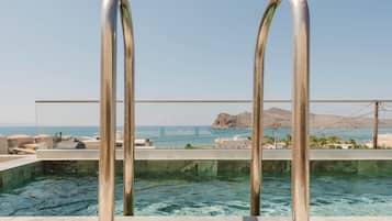 Wellness Retreat Suite with Private Pool & Sea View | Alberca privada