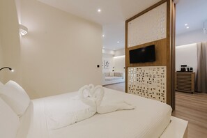 Bedden met traagschuimmatrassen, een kluis op de kamer