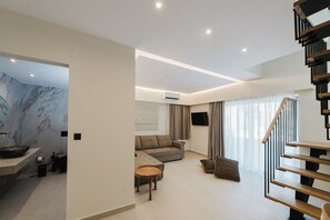 Zen Suite Split Level with Private Pool & Sea View | Living area | 40-inch Smart TV with satellite channels, TV