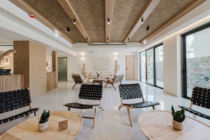 Lobby lounge - Evexia Boutique Hotel & Spa (Chania)