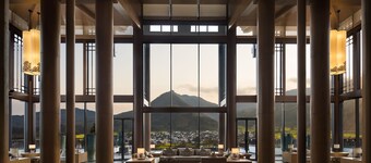 Banyan Tree Huangshan