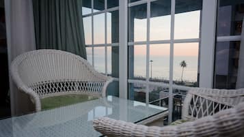 2 quartos, roupas de cama premium, edredons de pluma