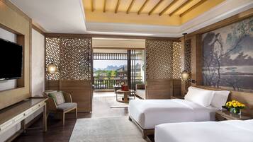 1 bedroom, premium bedding, down comforters, in-room safe