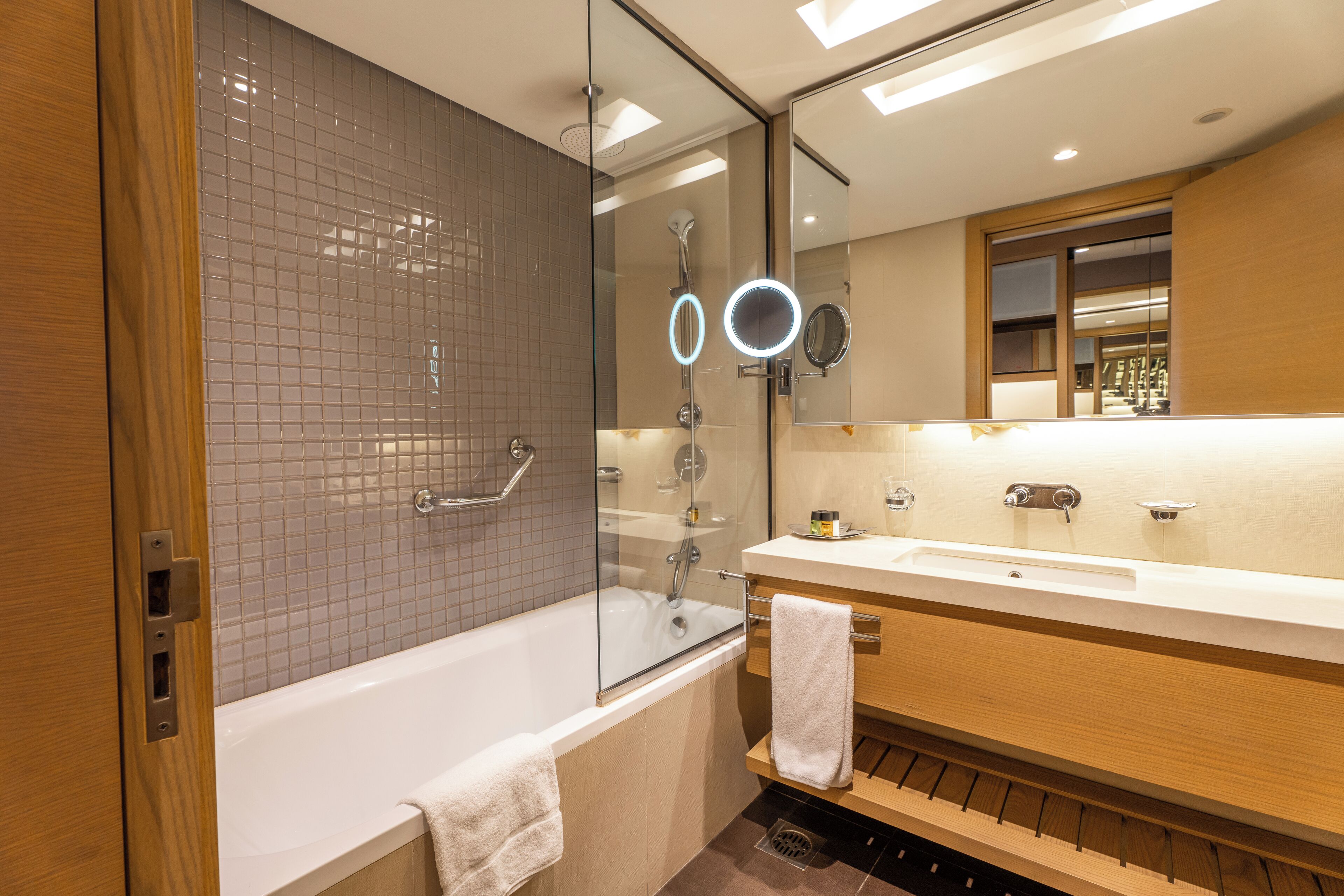 rainfall showerhead, free toiletries, hair dryer, bathrobes