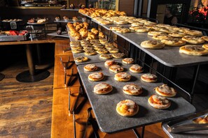 Petit déjeuner buffet