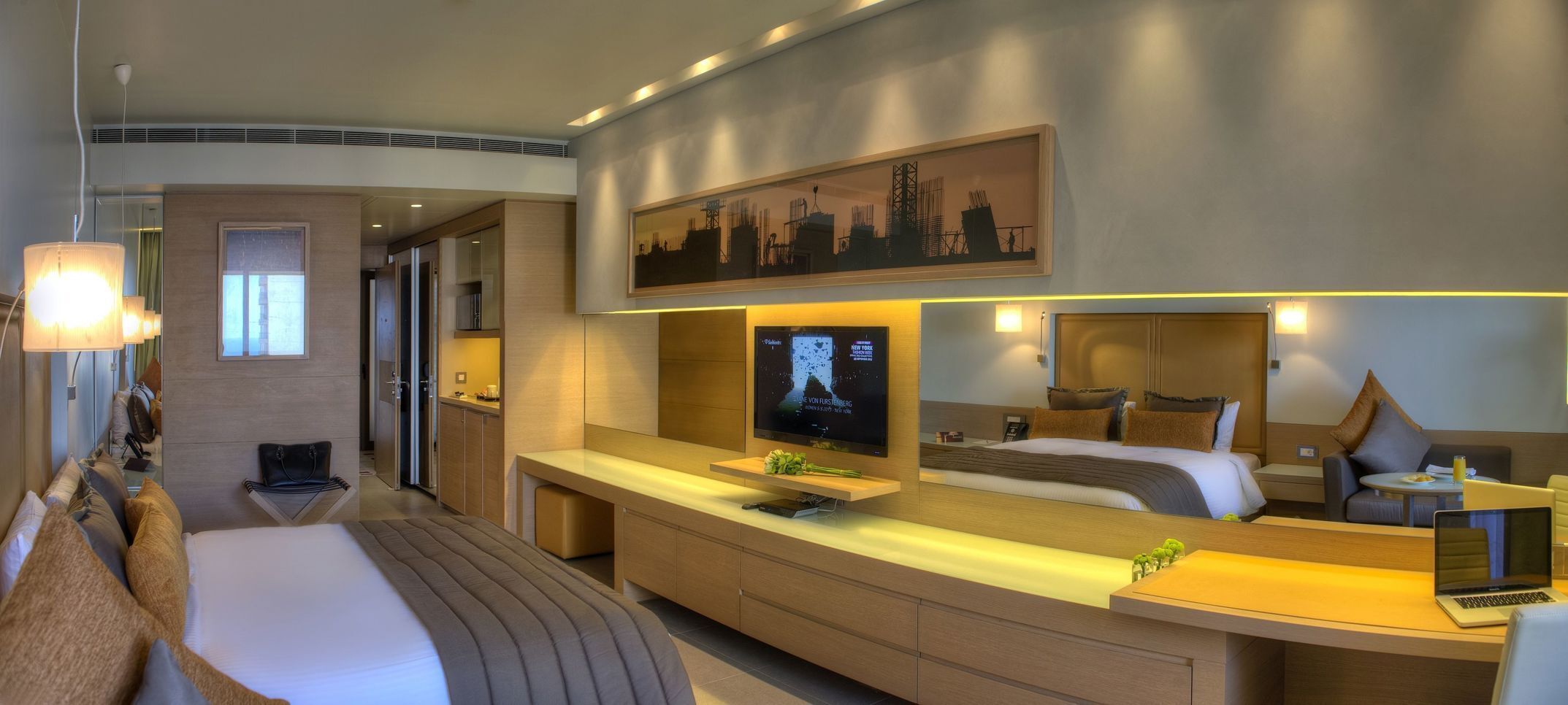 Seprai Frette Italia, seprai premium, minibar, dan brankas