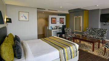 Chambre | Literie de qualité supérieure, coffres-forts dans les chambres, bureau