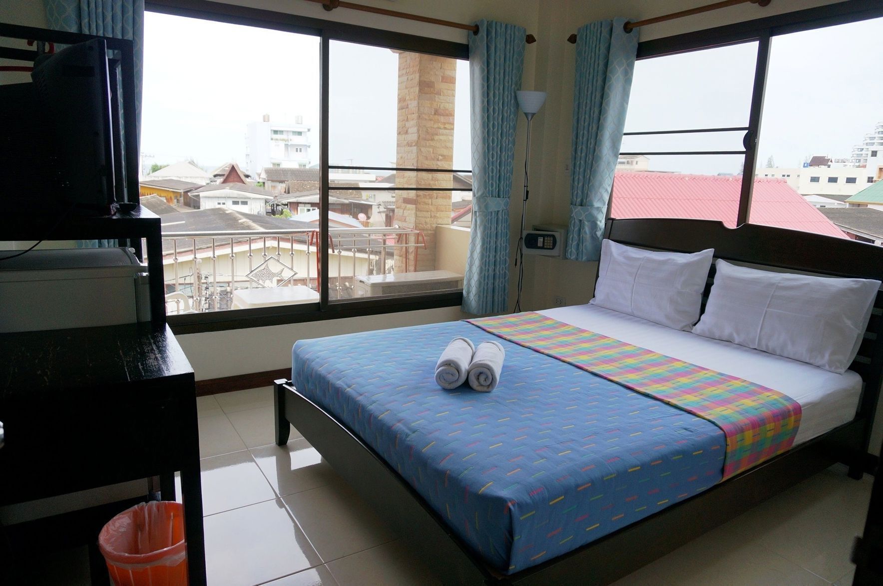 Zimmersafe, Zustellbetten, kostenloses WLAN