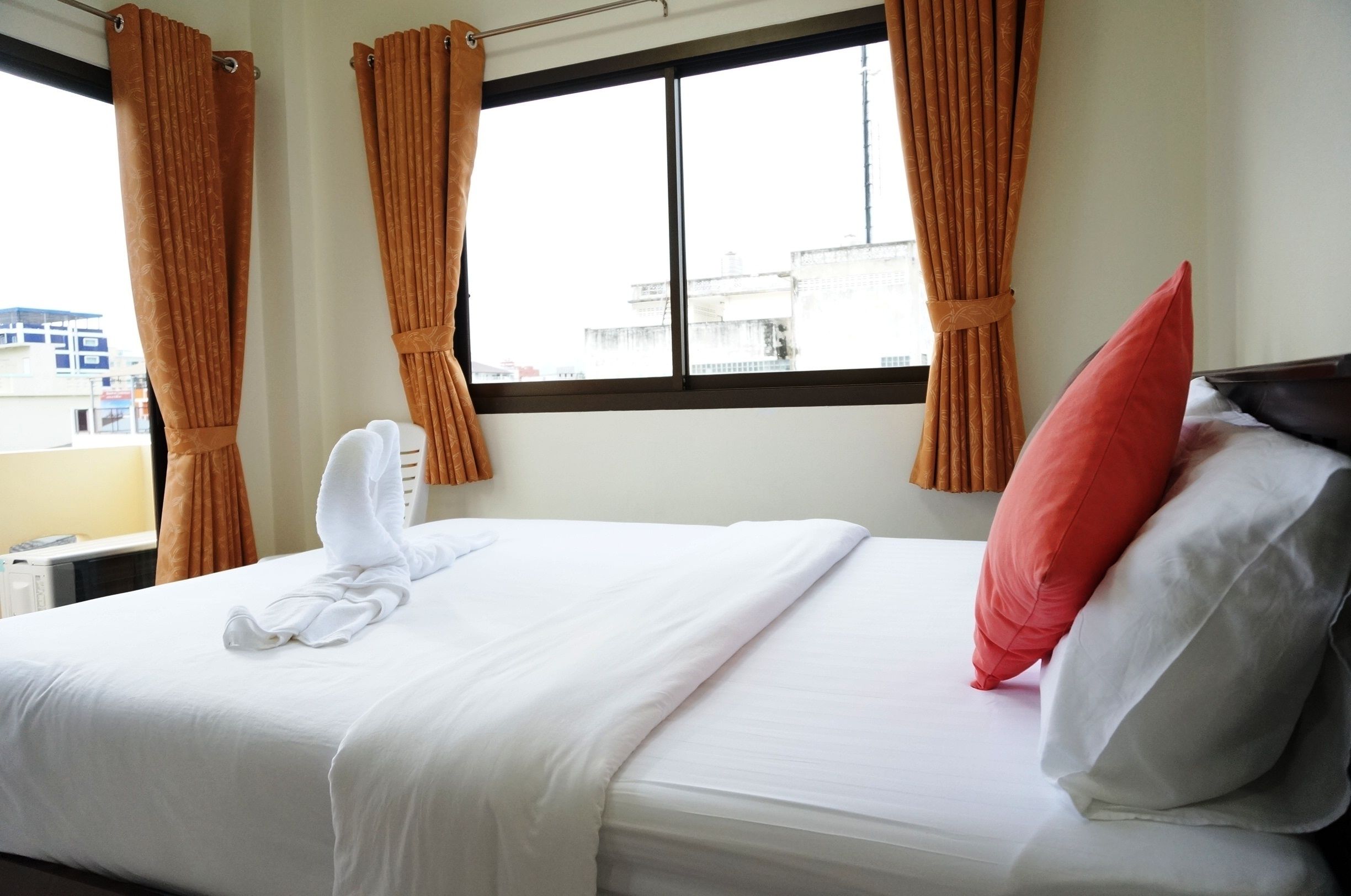 superior double room | in-room safe, rollaway beds, free wifi