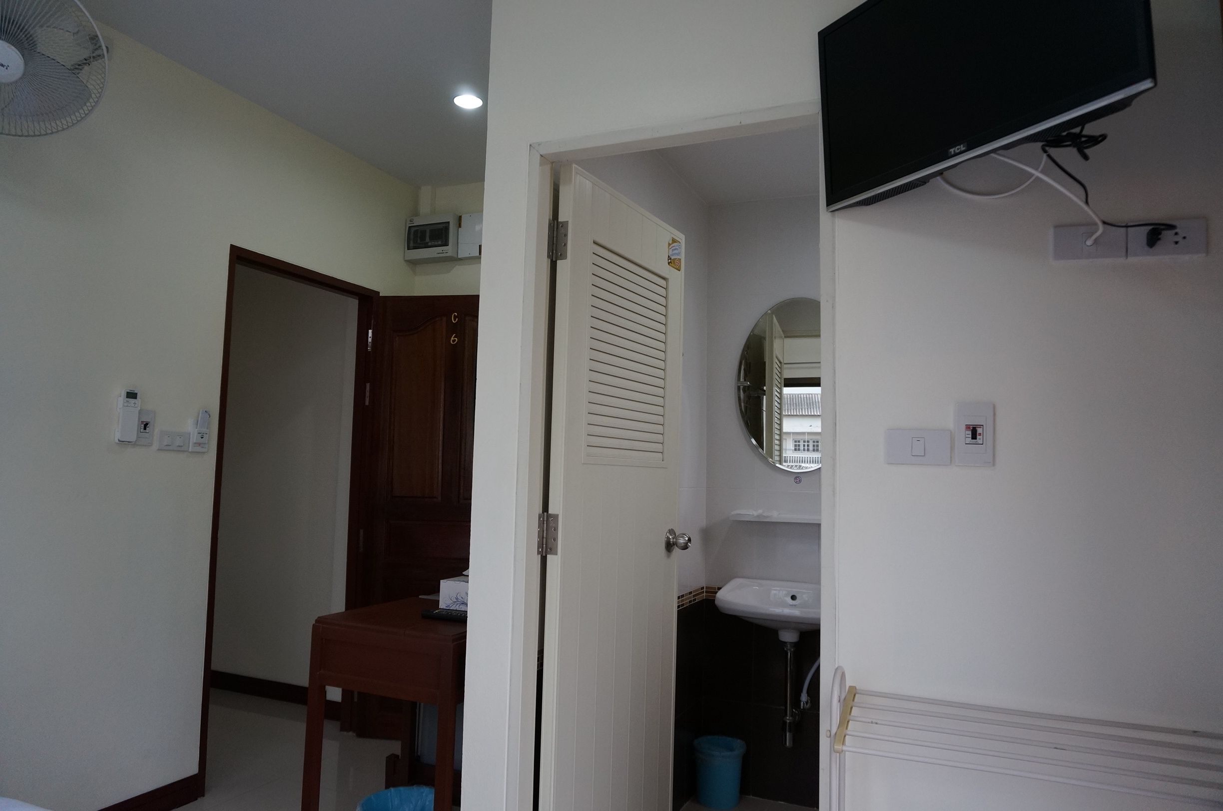 Photo - Baan Taweesuk Guest House